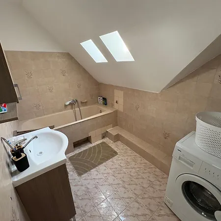 Ramiro Apartment